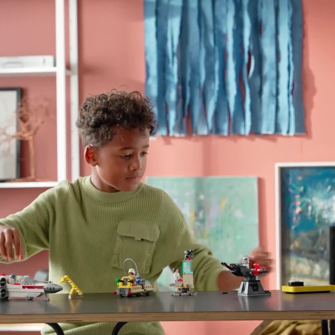 Image thumbnail 8 of 8 of LEGO Star Wars SMART Play: Luke&rsquo;s Red Five X-Wing 75423