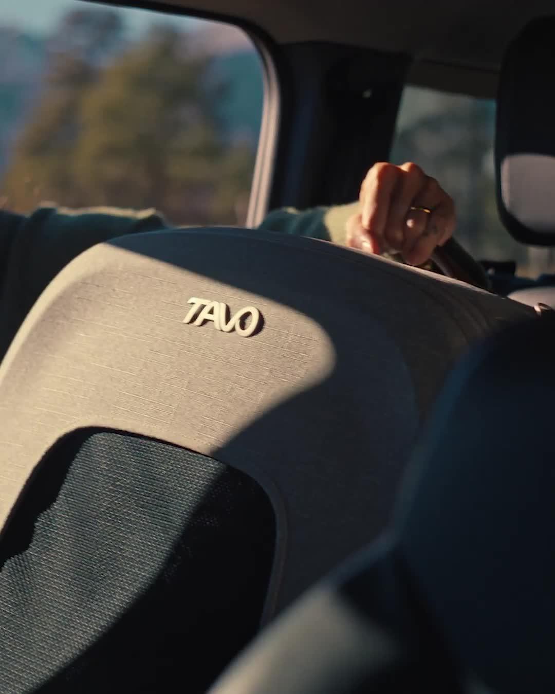 Image thumbnail 8 of 8 of Tavo CRISPIN MEDIUM